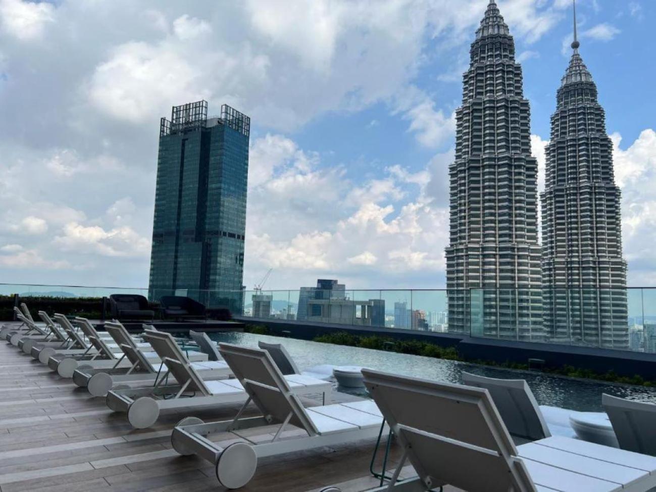 Star Klcc By Sky Pool